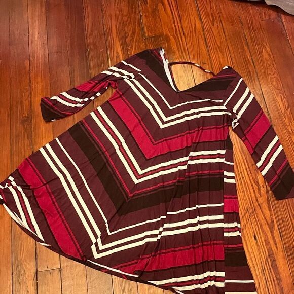 NEW Torrid 2XL Dress Long Sleeves A-Line Chevron Red & Black Comfy - Picture 12 of 13